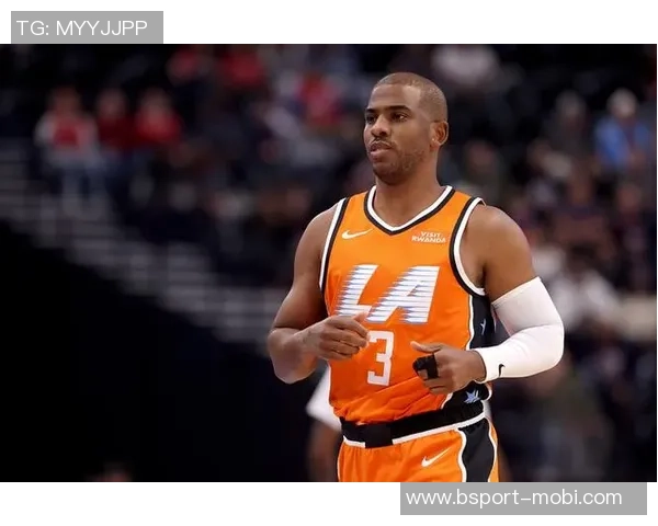 保罗重回休斯敦传闻升温但火箭与快船尚未展开实质性谈判